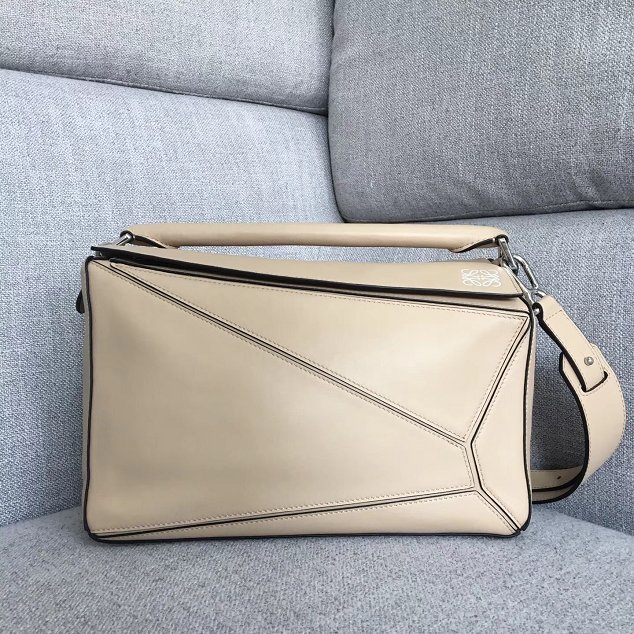 Loewe original calfskin medium puzzle bag A510P49 beige