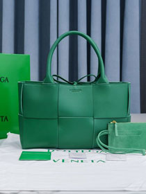 BV original lambskin arco tote bag 609175 green