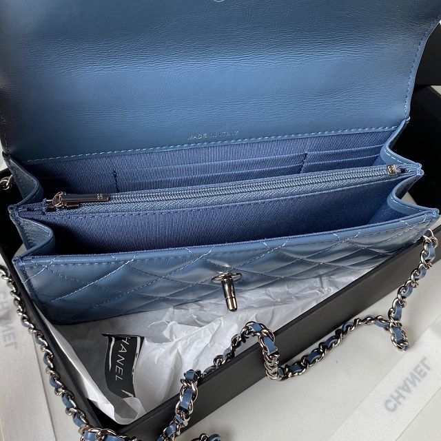 CC original crumpled calfskin clutch with chain AP3566 navy blue