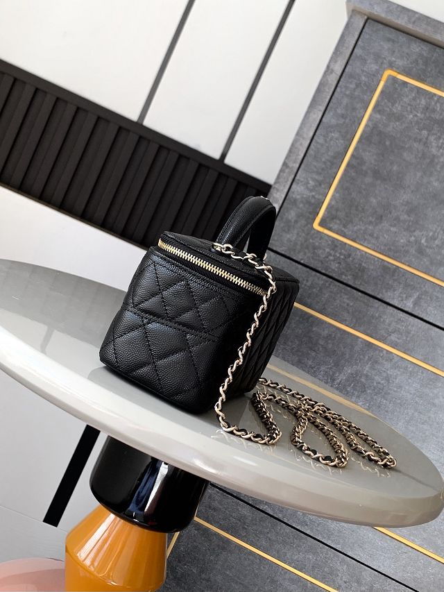 CC original grained calfskin vanity case AP4404 black