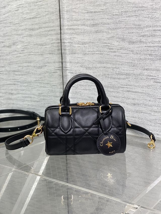 Dior original calfskin groove 17 nano bag S4000 black