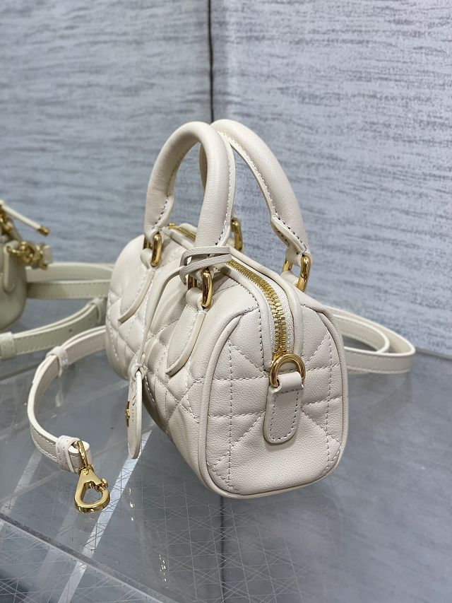 Dior original calfskin groove 17 nano bag S4000 white