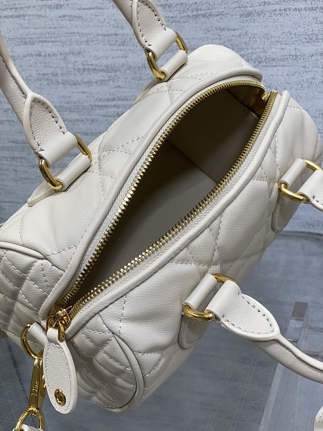 Dior original calfskin groove 20 bag M1364 white