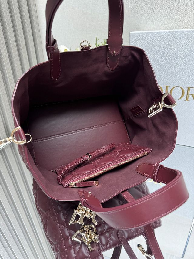 Dior original calfskin medium toujours bag M2821 bordeaux