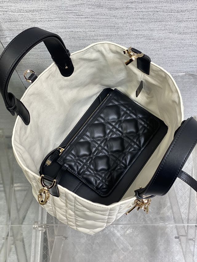 Dior original calfskin medium toujours bag M2821 white&black