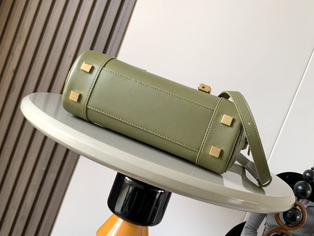 Loewe original calfskin amazona 23 cropped bag A039N23 olive
