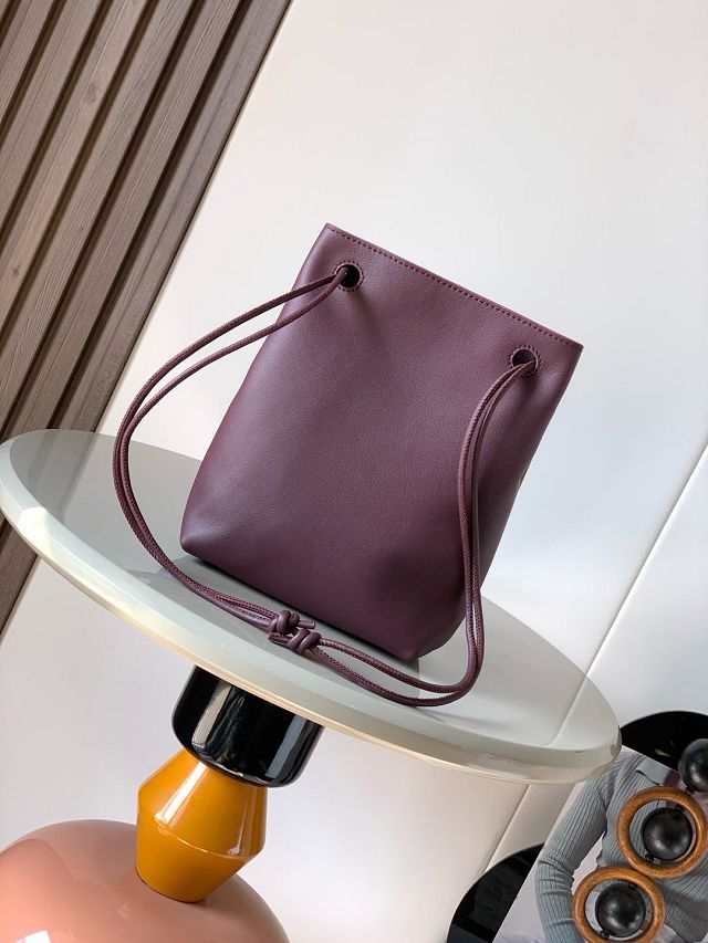 Loewe original calfskin pebble pouch BS01748 burgundy