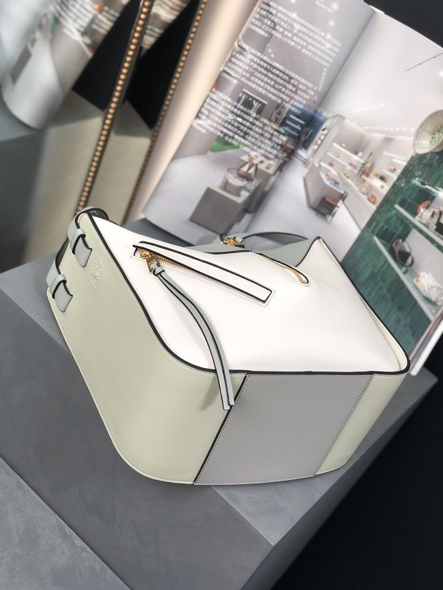 Loewe original calfskin medium hammock bag A538S35 white&green