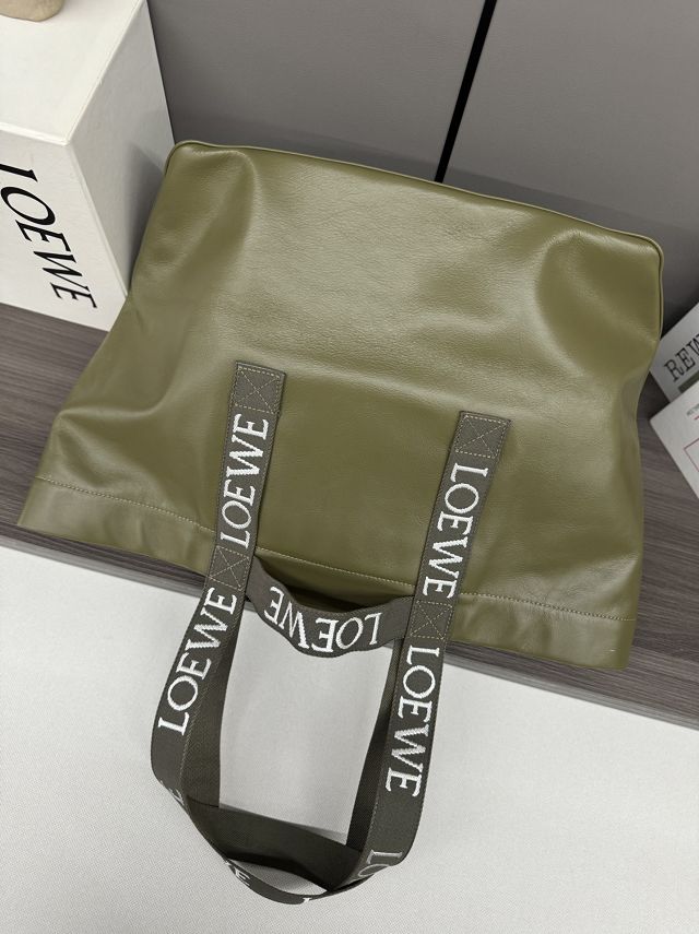 Loewe original calfskin fold shopper bag B507X23 khaki green