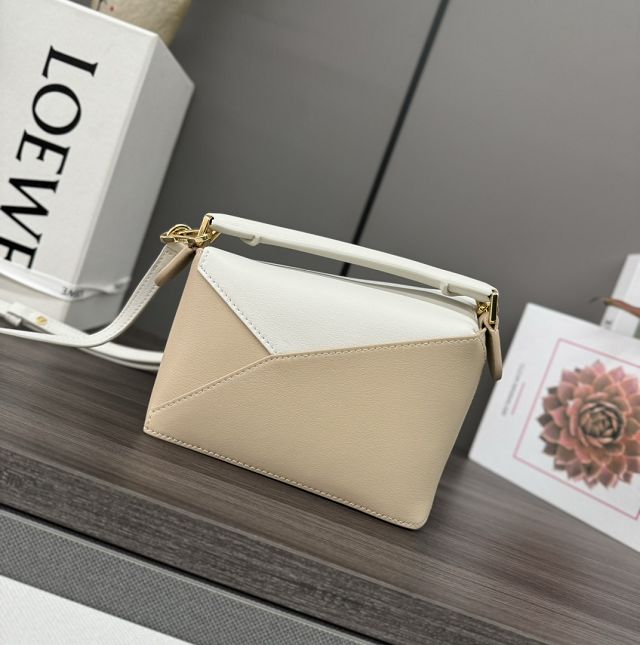 Loewe original calfskin mini puzzle bag A510P88 beige&white