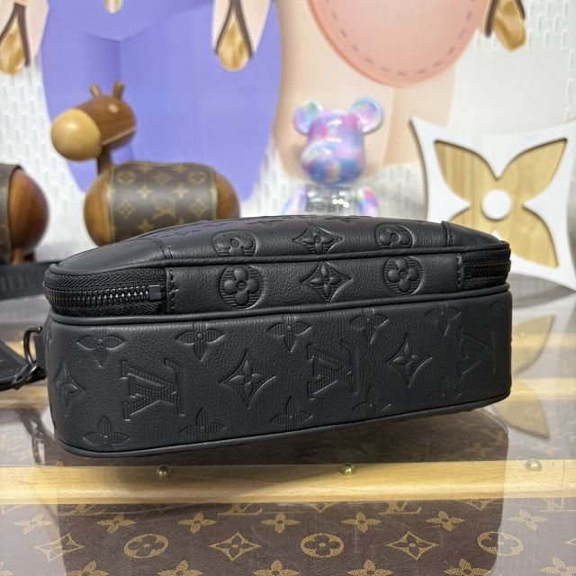 Louis vuitton original calfskin alpha messenger bag M46955 black