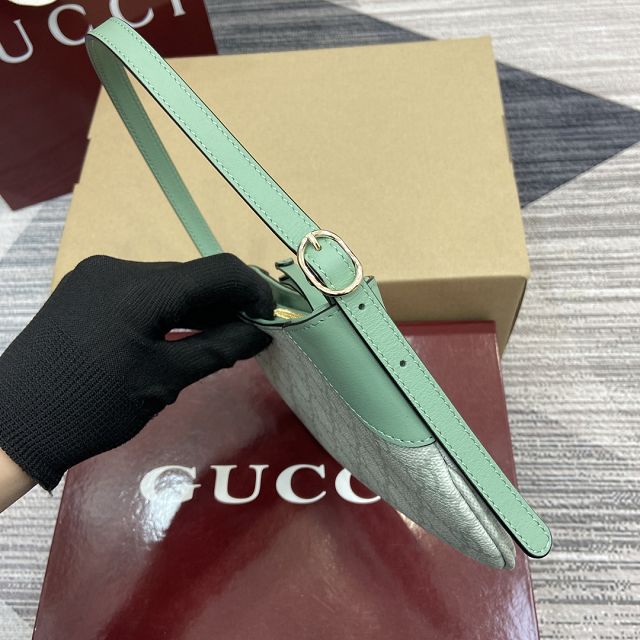 GG original canvas emblem small shoulder bag 820696 green