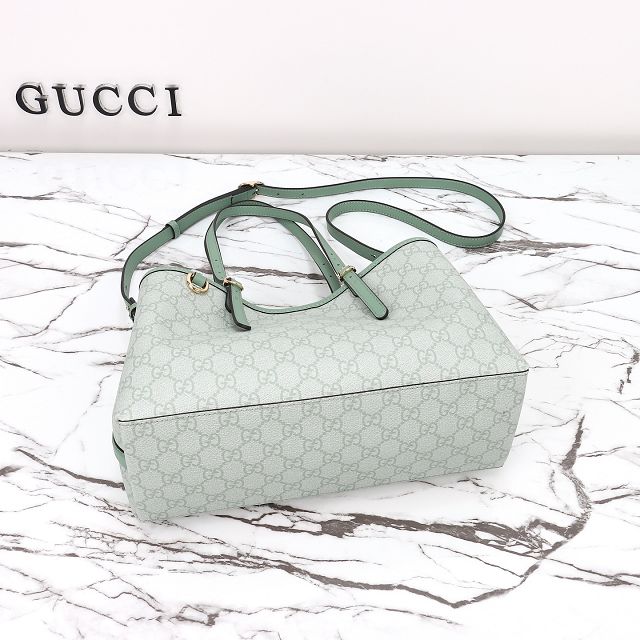 GG original canvas emblem small tote bag 815214 green