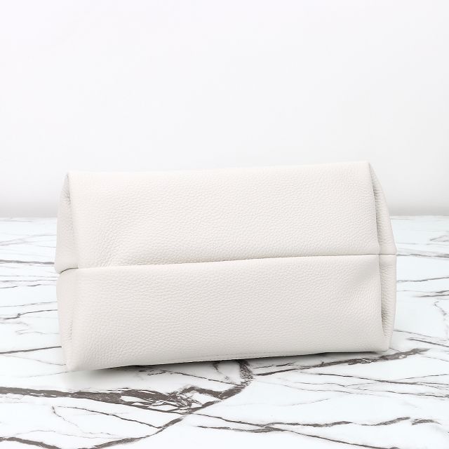 GG original calfskin softbit medium top handle bag 837467 white