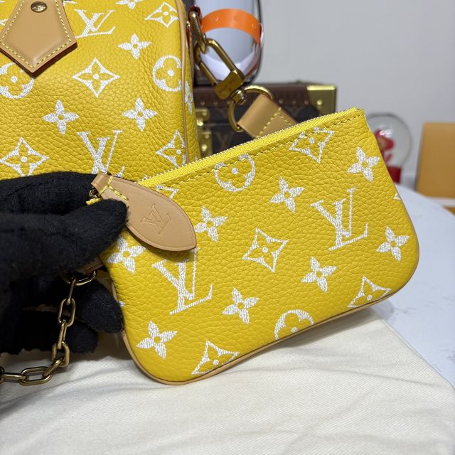 Louis vuitton original soft calfskin speedy P9 25 M24426 yellow
