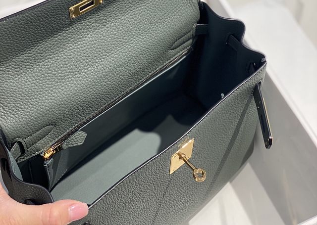Hermes original togo leather kelly 25 bag K25 vert amande	