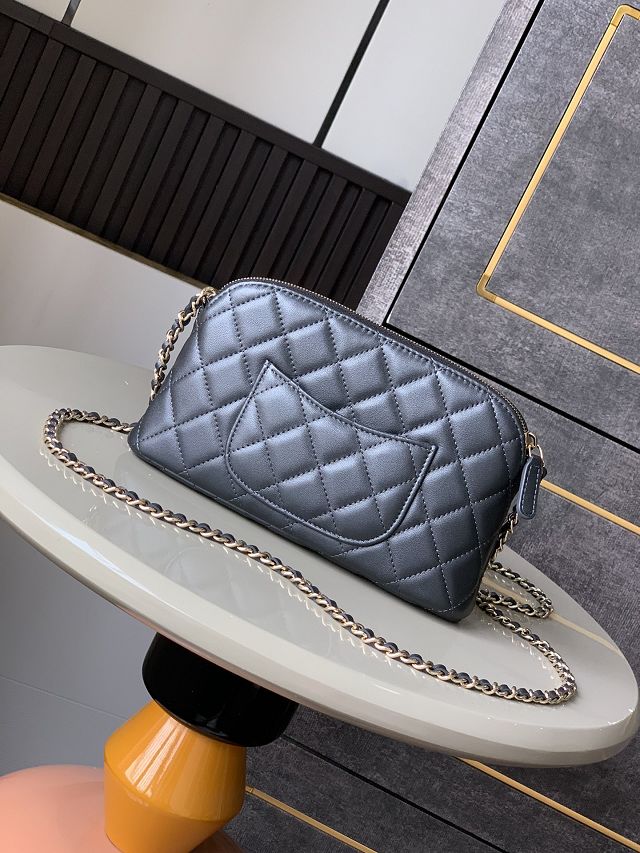 CC original lambskin clutch with chain AP4536 black