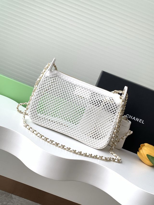 CC original mesh clutch with chain AP4572 white