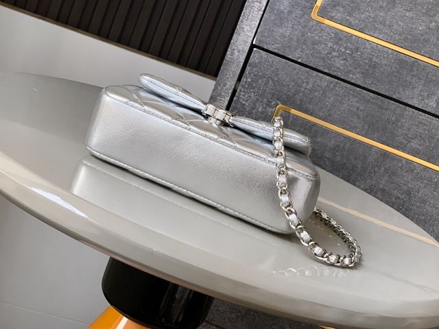 CC original calfskin clutch with chain AP4593 silver