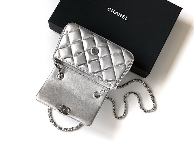 CC original calfskin clutch with chain AP4593 silver