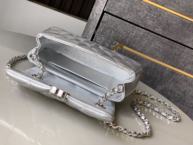 CC original calfskin clutch with chain AP4593 silver