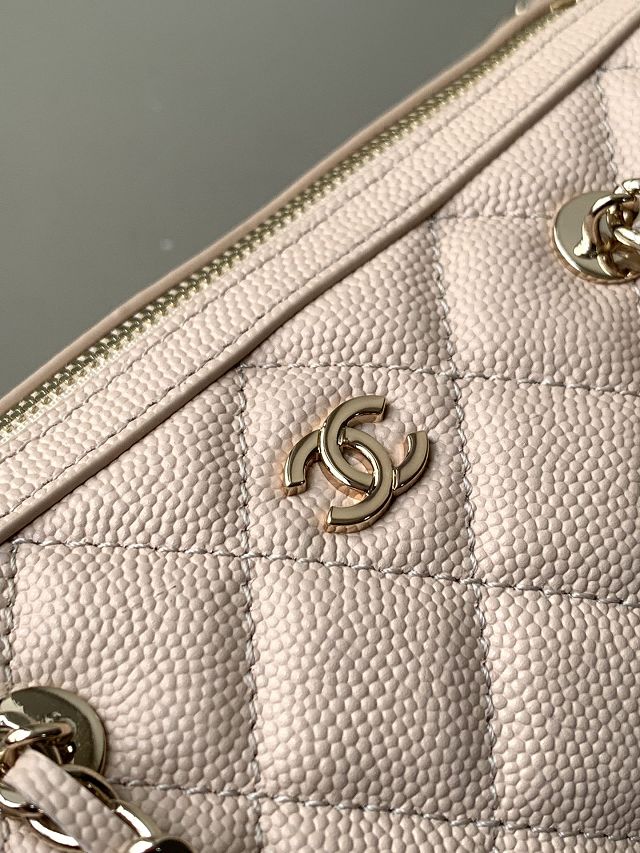 CC original grained calfskin clutch with chain AP4515 beige