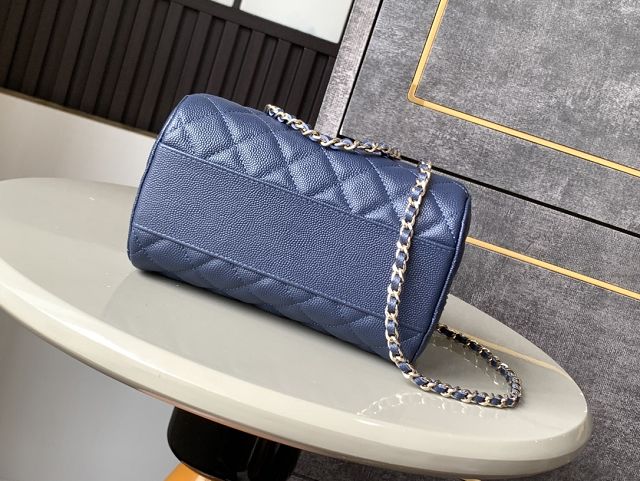 CC original grained calfskin clutch with chain AP4515 blue