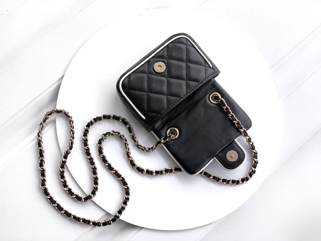 CC original lambskin clutch with chain AP4512 black