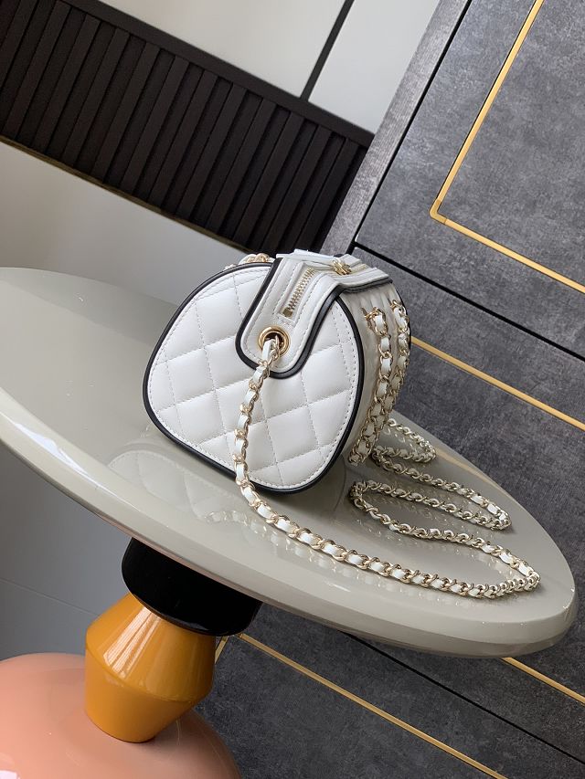 CC original lambskin clutch with chain AP4515 white&black