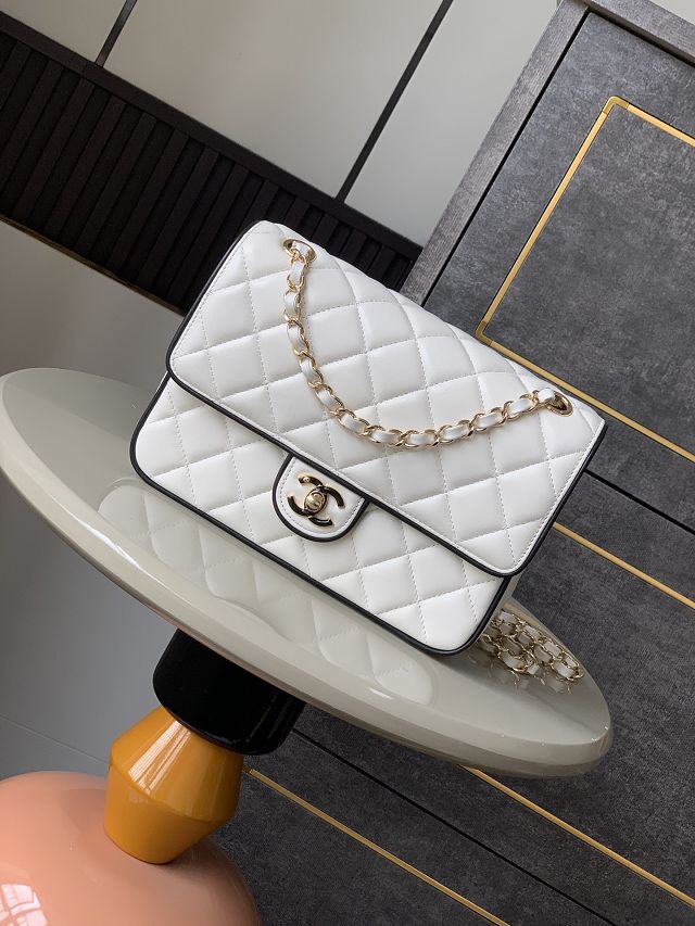 CC original lambskin flap bag AS5150 white