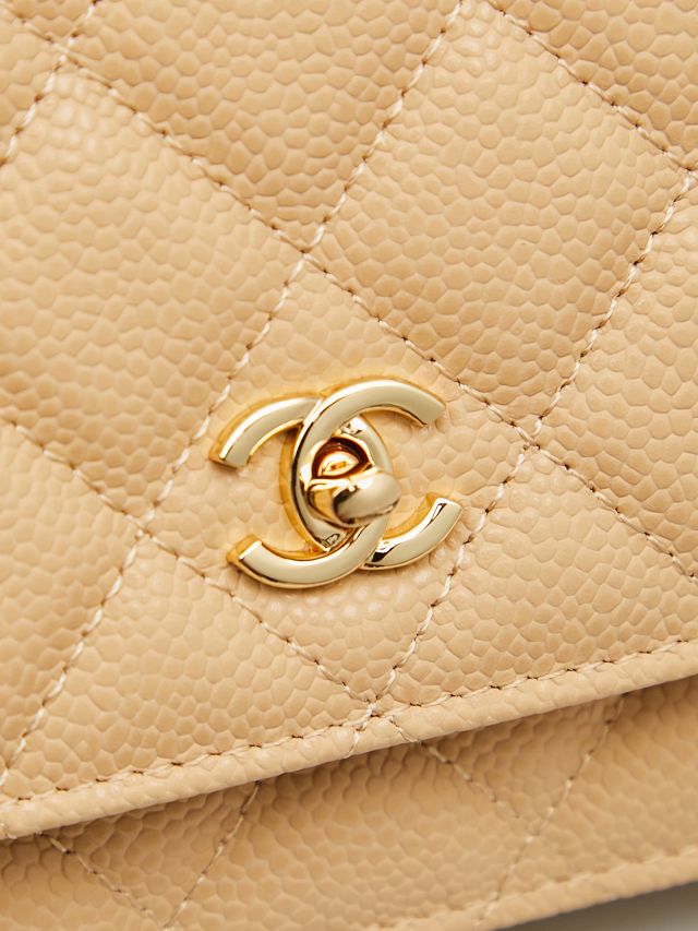 CC original grained calfskin wallet on chain AP4241 apricot