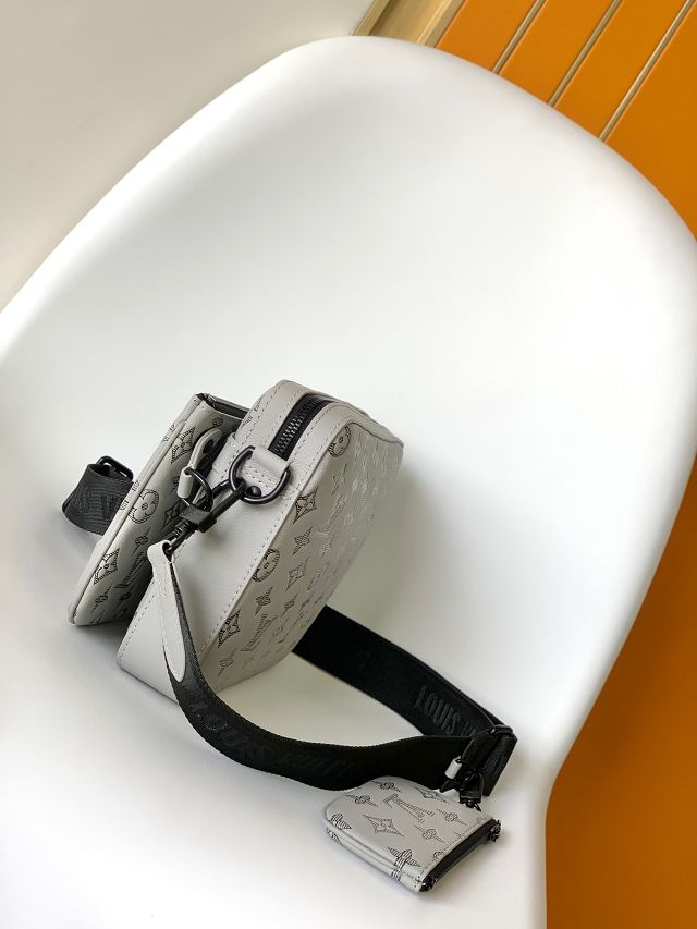 Louis vuitton original calfskin trio messenger bag M46603 grey