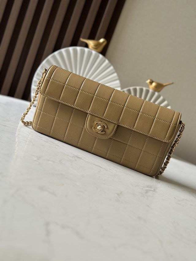 CC original lambskin clutch with chain AP3314 apricot