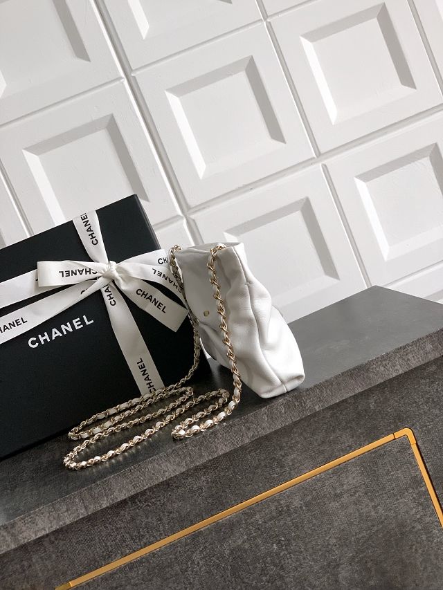 CC original lambskin clutch with chain AP4613 white