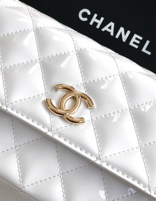 CC original patent calfskin top handle clutch AP3240 white