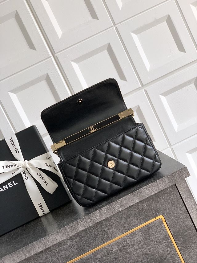 CC original lambskin top handle clutch AP3240 black