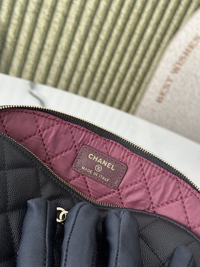 CC original grained calfskin pouch A31102 black