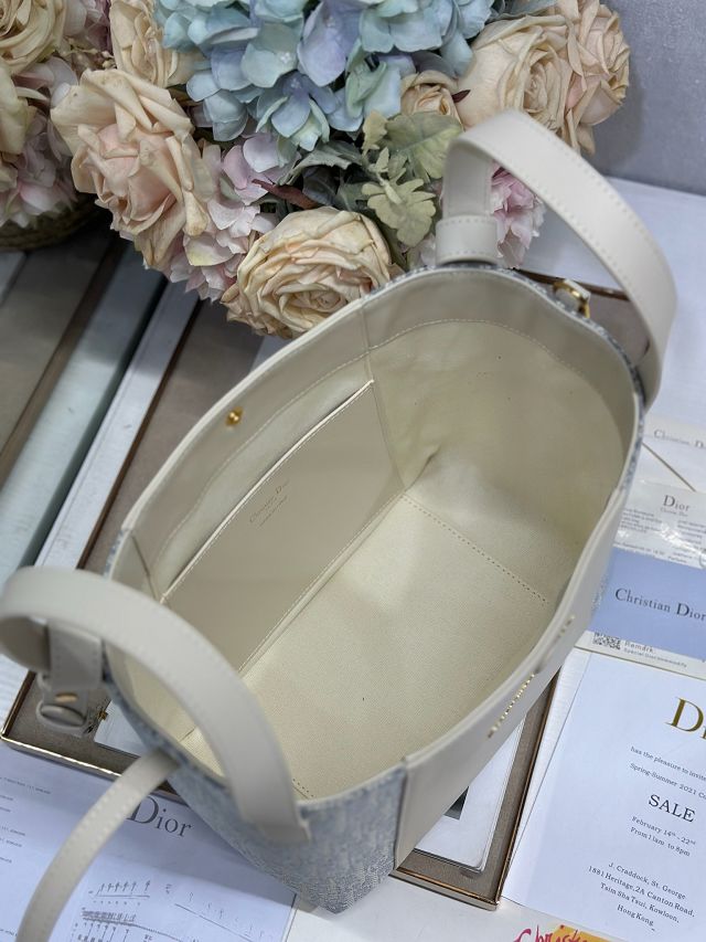 Dior original calfskin medium signature bucket bag M2841 blue&white