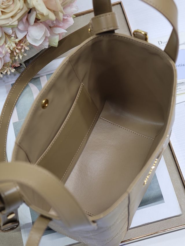 Dior original calfskin small signature bucket bag M2840 apricot