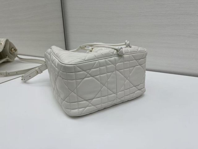 Dior original lambskin medium D-motion bag M2852 white