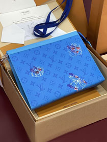 Louis vuitton original canvas voyage pochette M61692