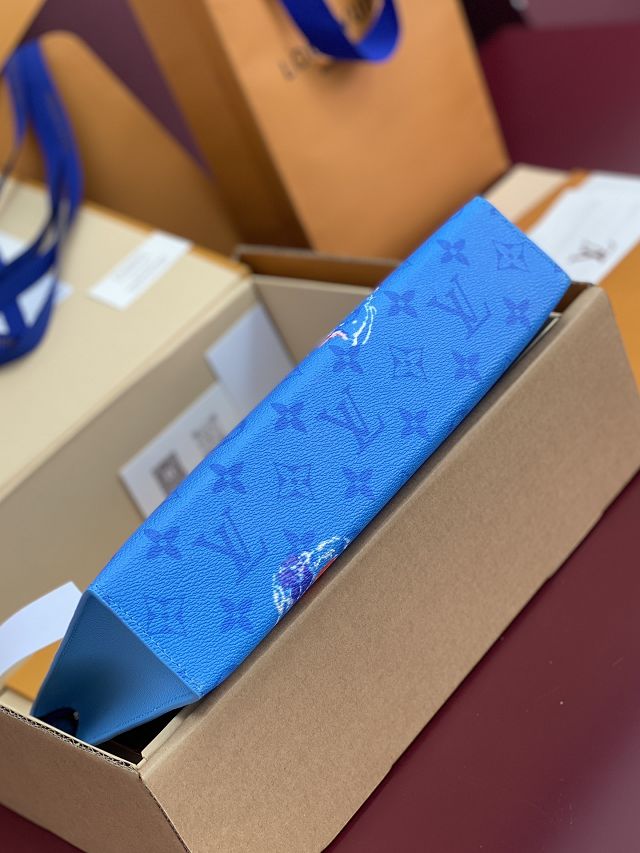 Louis vuitton original canvas voyage pochette M61692