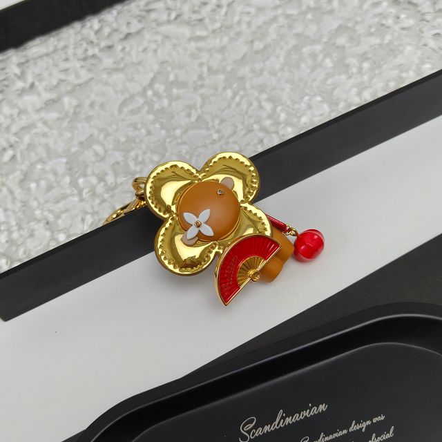 Louis vuitton original monogram canvas charm GI1159