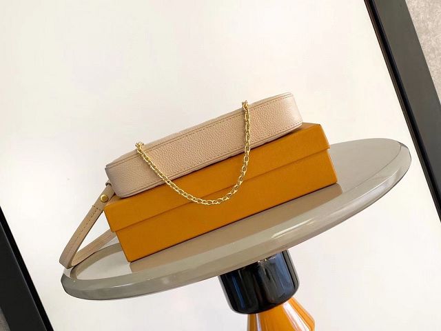 Louis vuitton original calfskin easy pouch M14421 dune