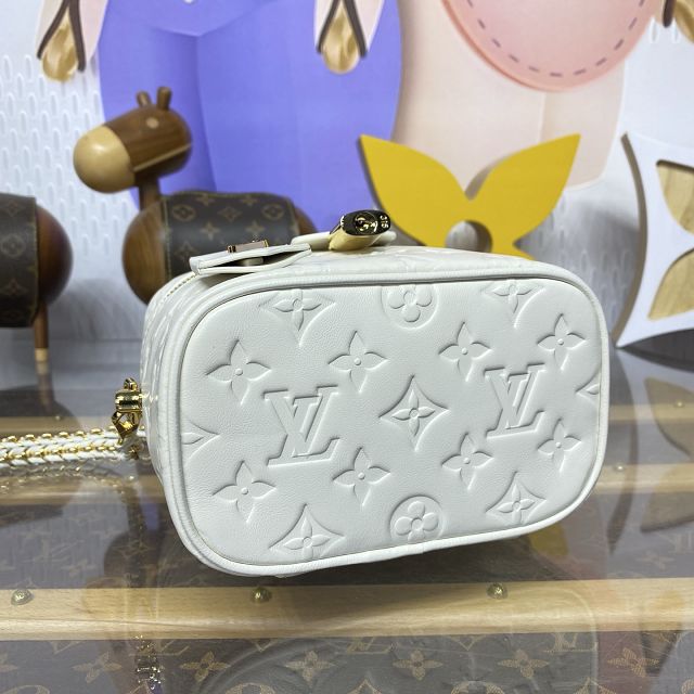Louis vuitton original lambskin vanity chain pouch M28219 white
