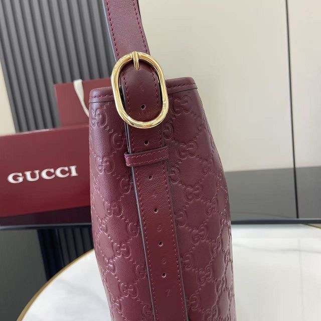 GG original calfskin emblem medium shoulder bag 847452 bordeaux