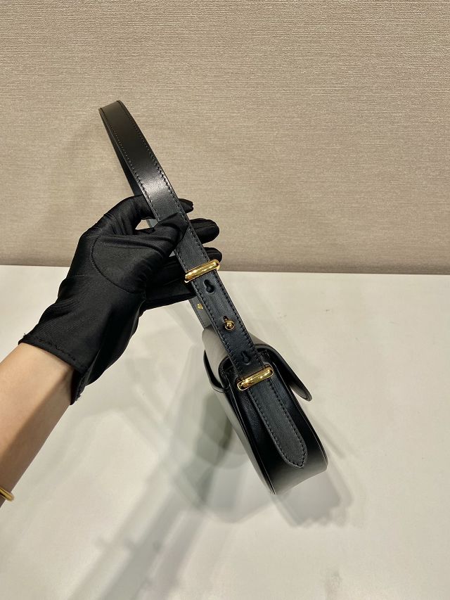 Prada original calfskin shoulder bag with flap 1BD365 black