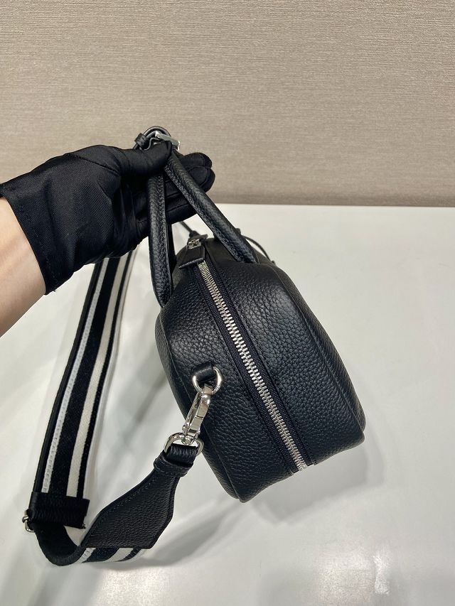 Prada original calfskin small handbag 1BB102 black