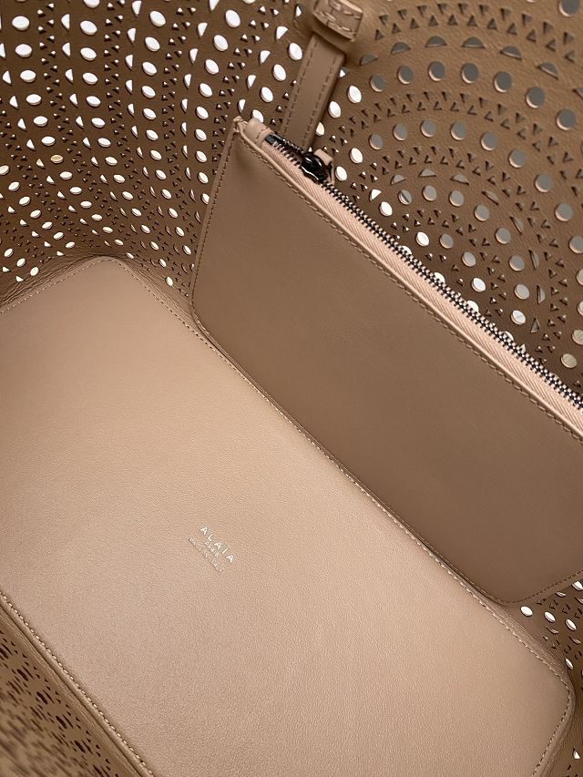 Alaia original vienne wave calfskin mina 32 bag AL0007 desert