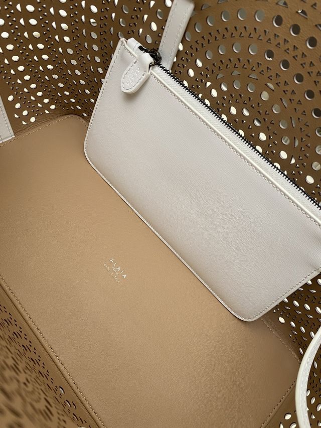 Alaia original vienne wave calfskin mina 32 bag AL0007 white